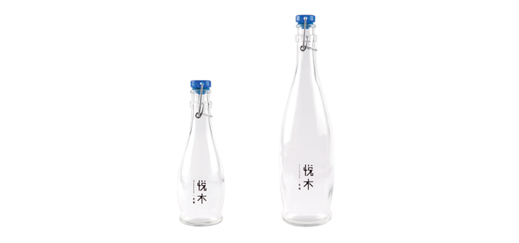 悦木 THE VIETNAM WOODS字体设计赏析