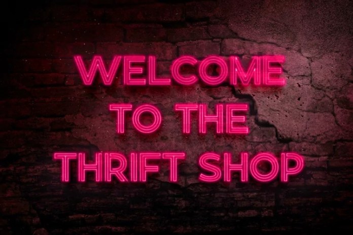 Retrolight 字体下载